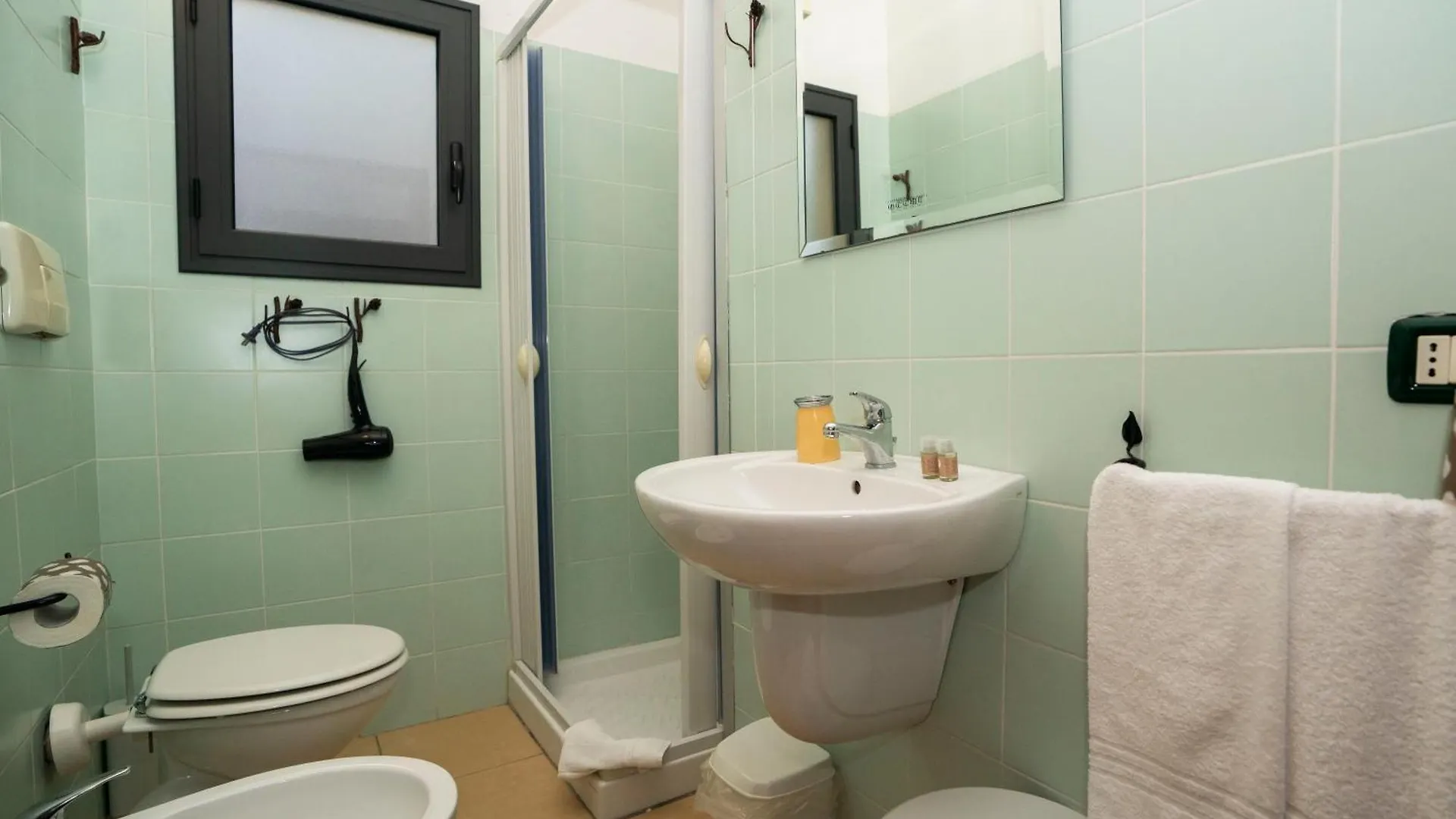 בארי סארדו Residence Stella Dell'Est 3*, בארי סארדו איטליה